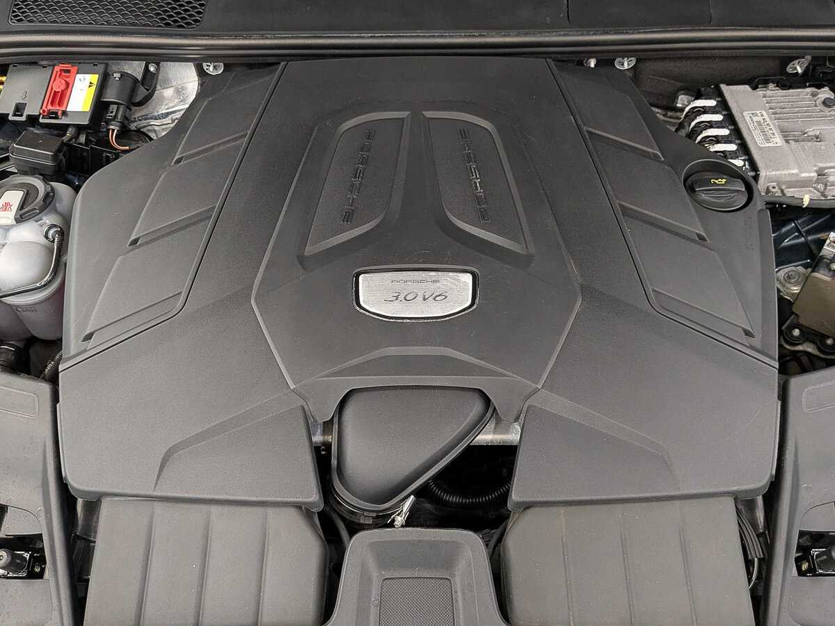 Б/У Порш Кайен 2019 года. Фото: #7