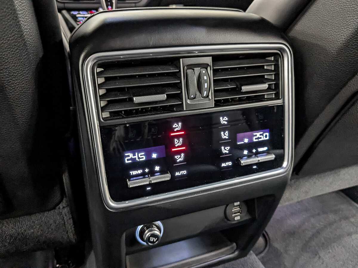 Б/У Порш Кайен 2019 года. Фото: #25