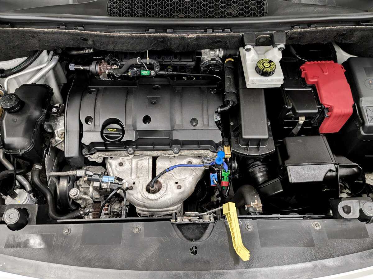 Б/У Ситроен Берлинго 2014 года. Фото: #8