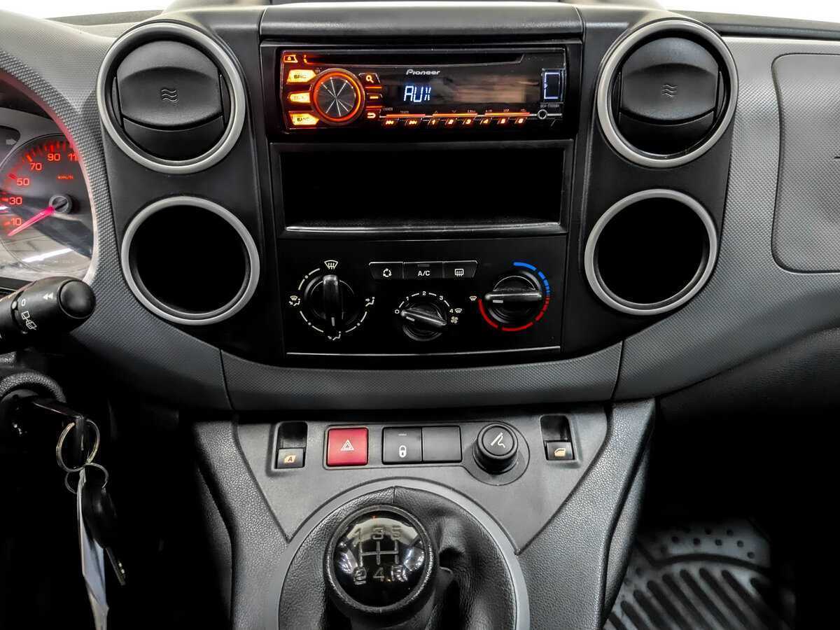 Б/У Ситроен Берлинго 2014 года. Фото: #14