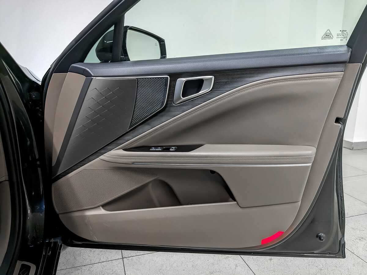 Б/У Киа K8 2021 года. Фото: #28