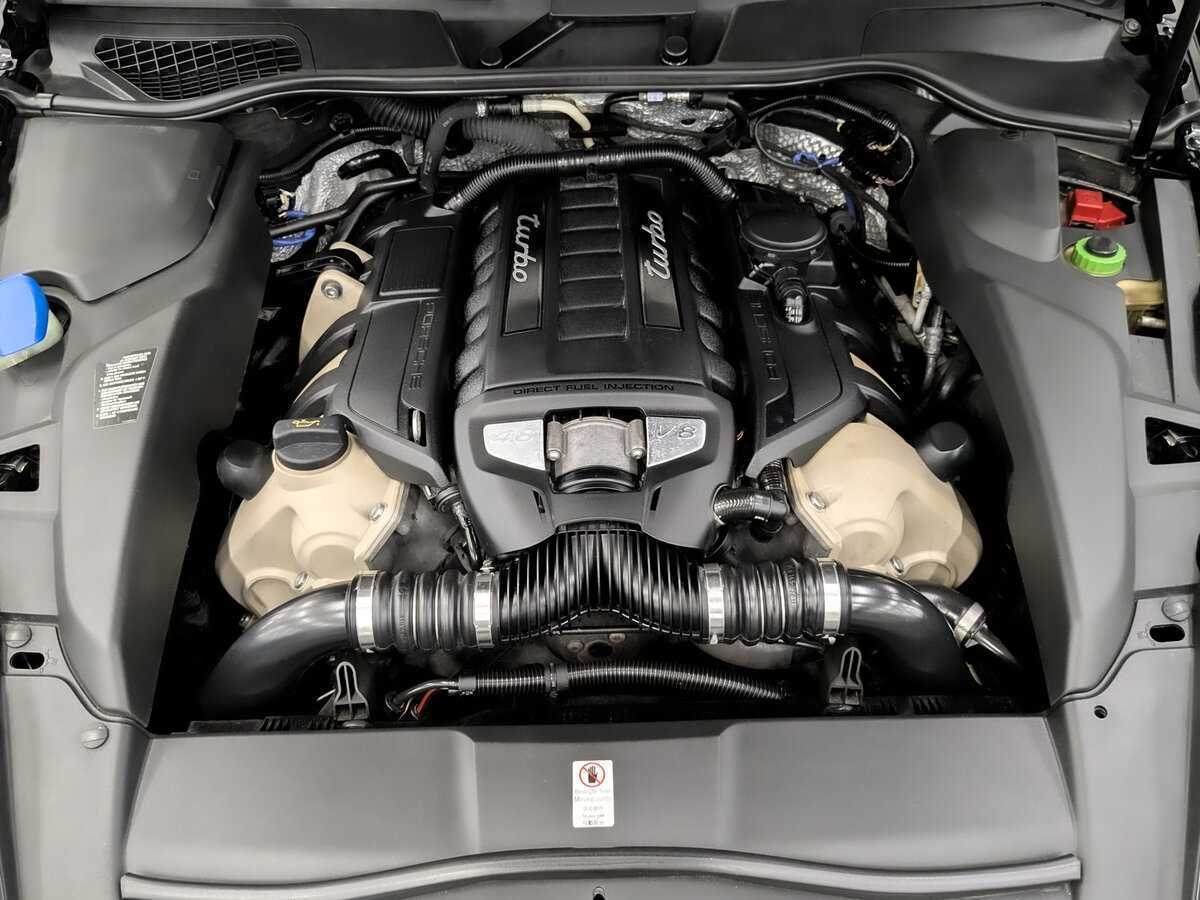 Б/У Порш Кайен 2012 года. Фото: #8