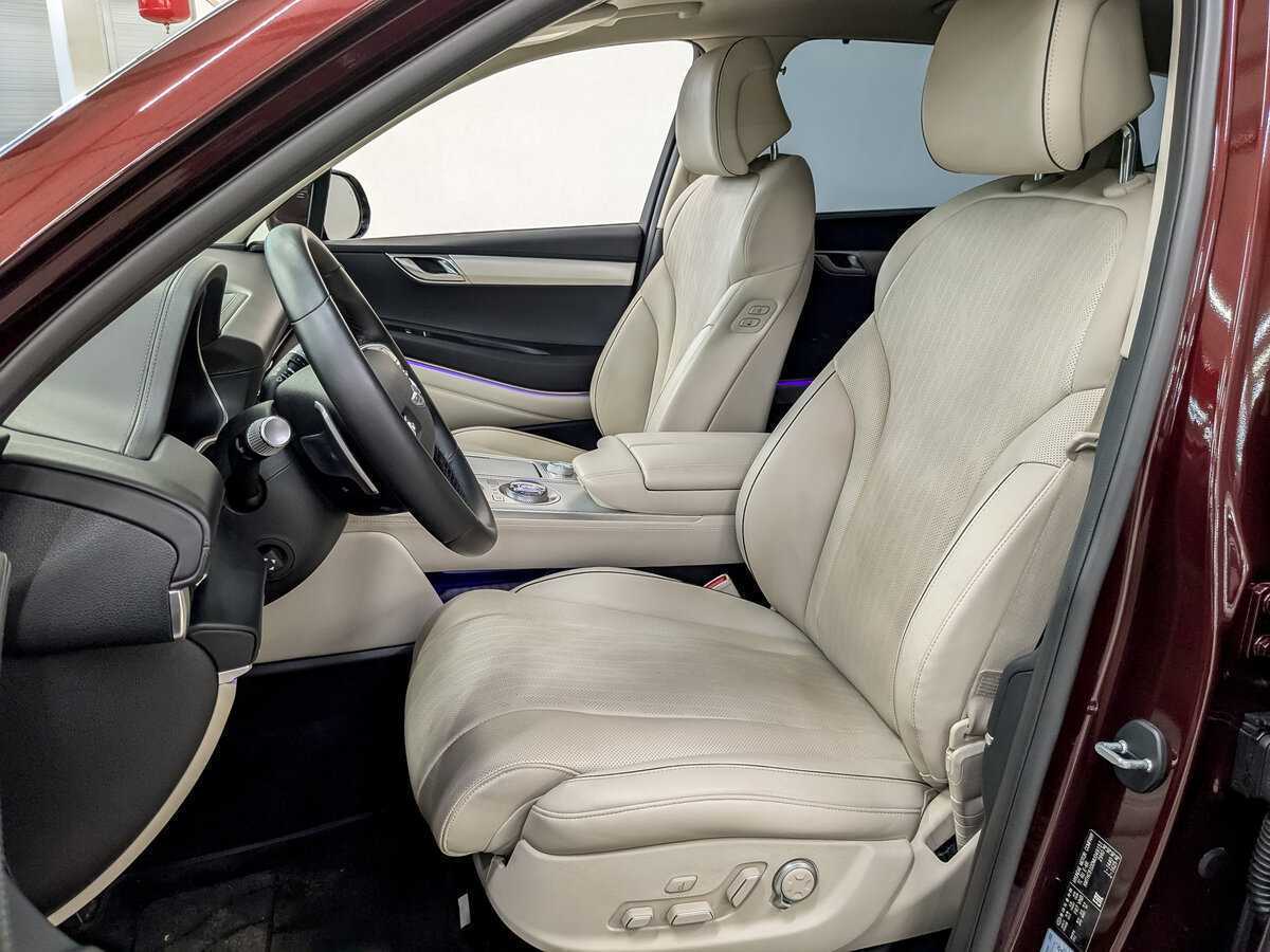 Б/У Генезис ГВ80 2021 года. Фото: #18