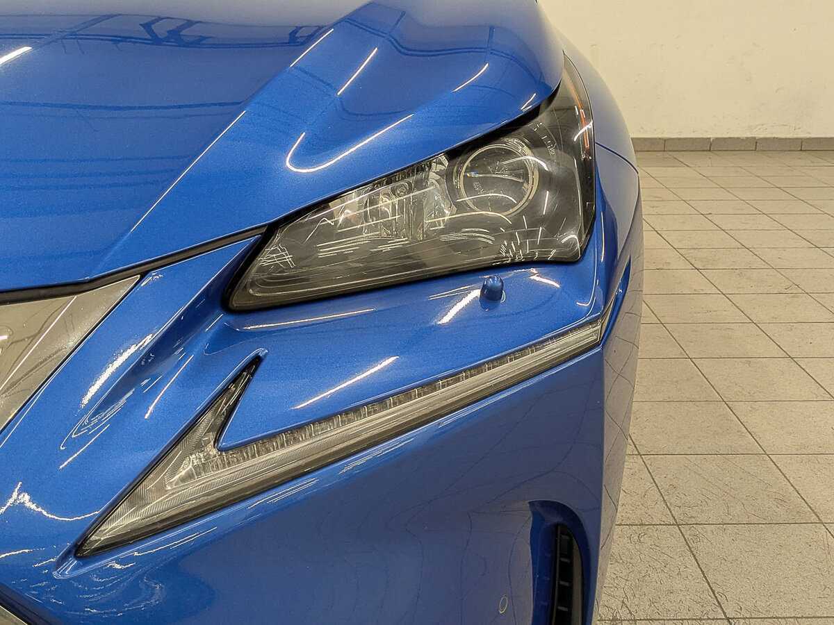 Б/У Лексус Н-Икс 2016 года. Фото: #10