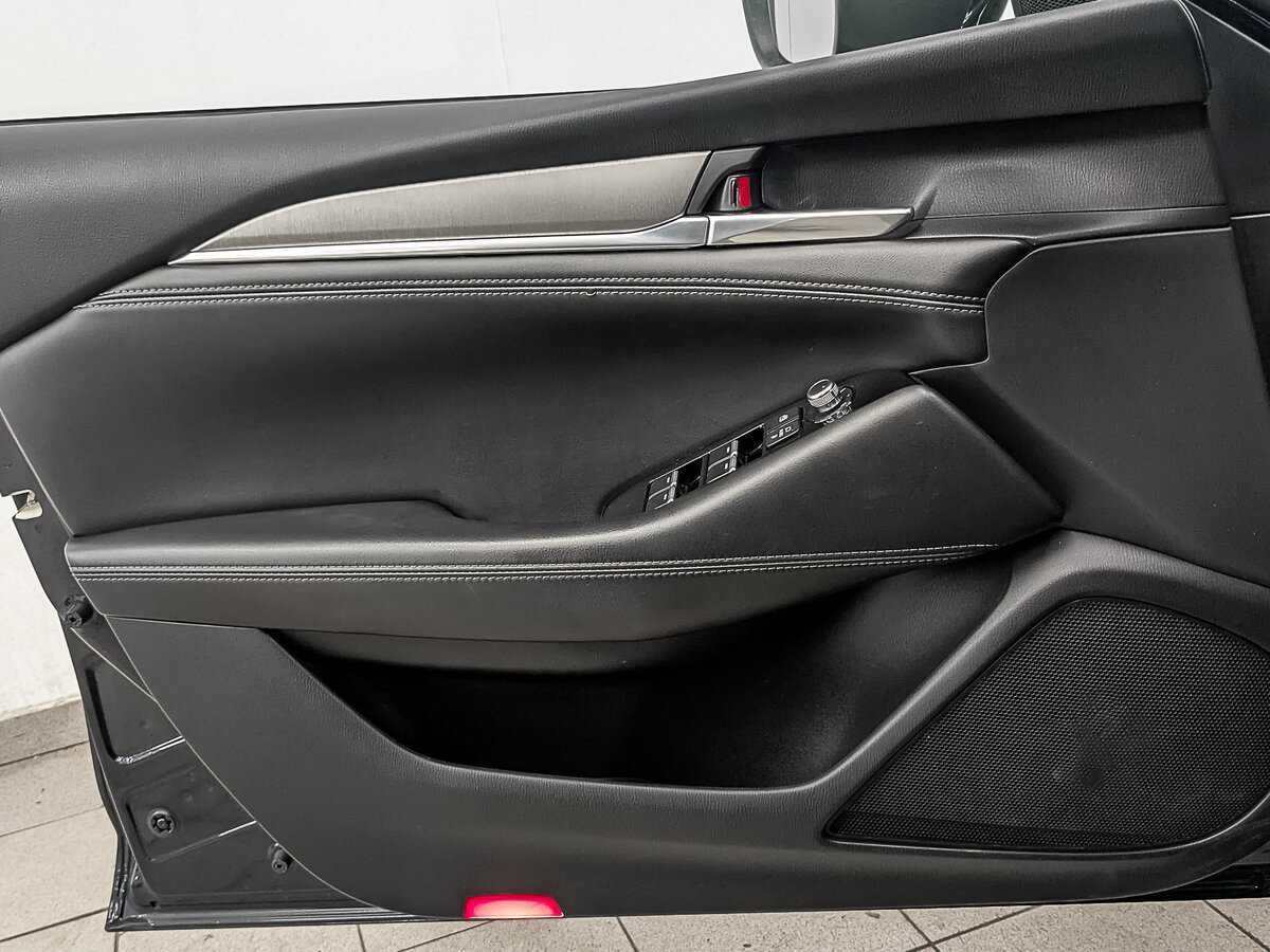 Б/У Мазда 6 2021 года. Фото: #18