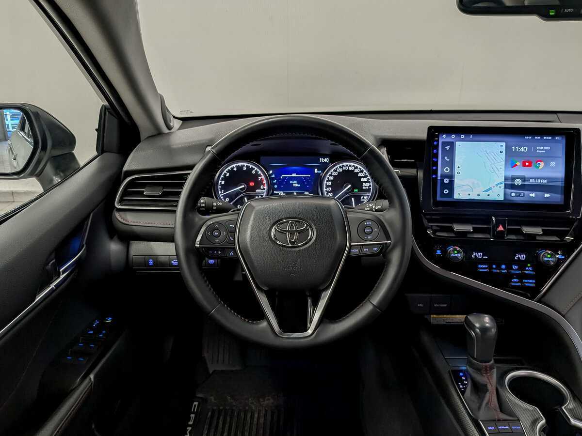 Б/У Тойота Камри 2022 года. Фото: #21