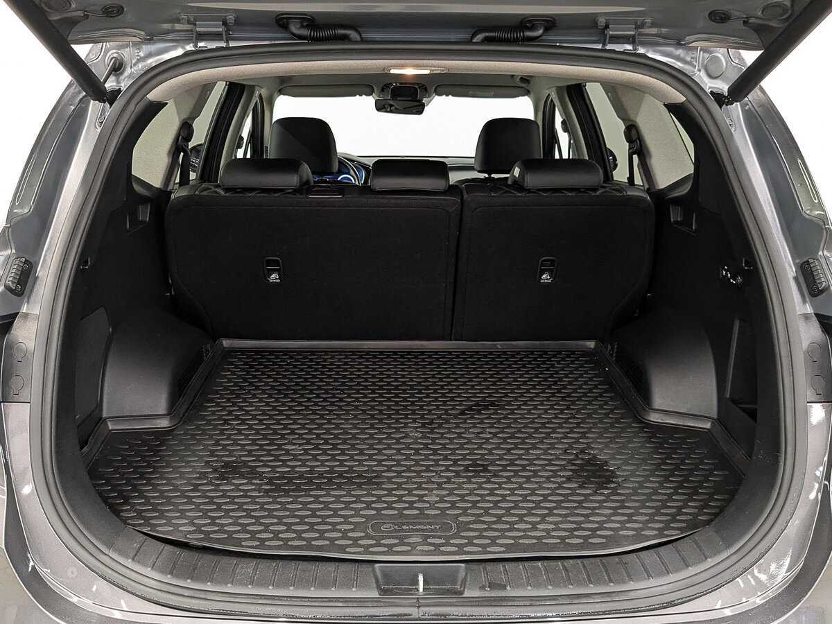 Б/У Хендай Санта Фе 2022 года. Фото: #9