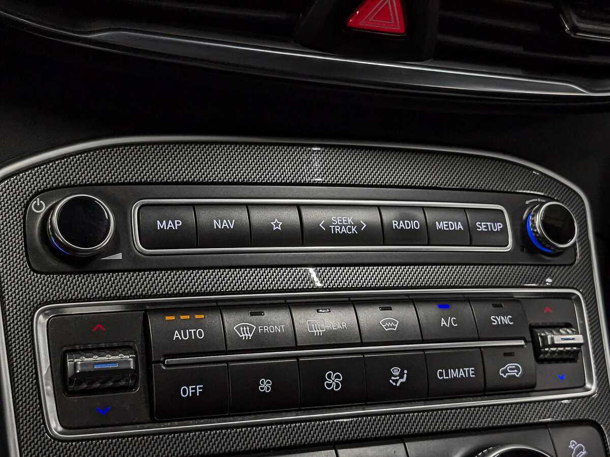 Б/У Хендай Санта Фе 2022 года. Фото: #20