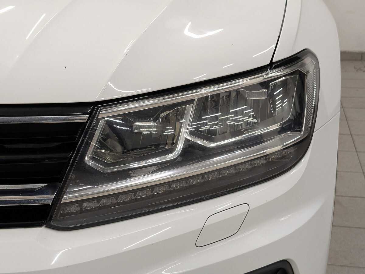 Б/У Фольксваген Тигуан 2020 года. Фото: #10