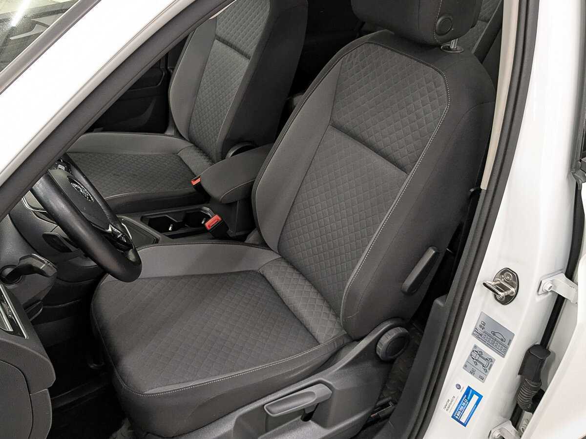 Б/У Фольксваген Тигуан 2020 года. Фото: #19