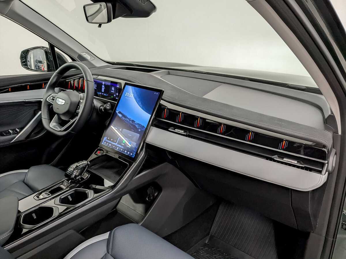 Б/У Джили Атлас 2024 года. Фото: #10