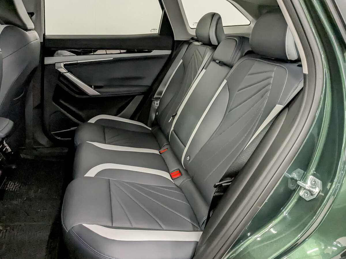 Б/У Джили Атлас 2024 года. Фото: #11