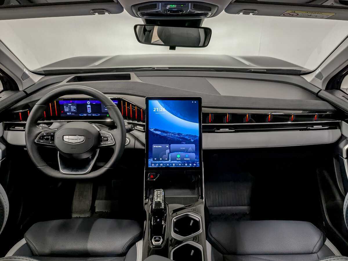 Б/У Джили Атлас 2024 года. Фото: #13