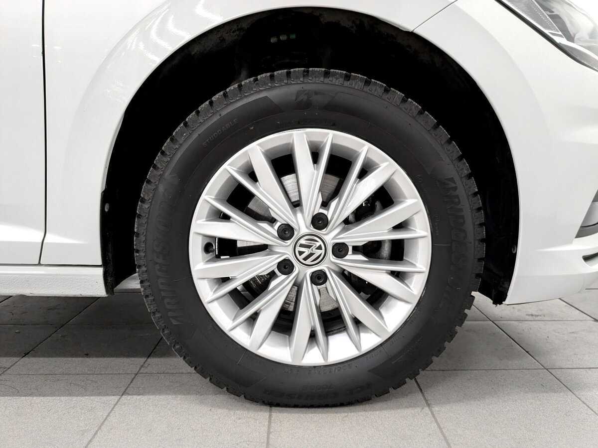 Б/У Фольксваген Джетта 2020 года. Фото: #17