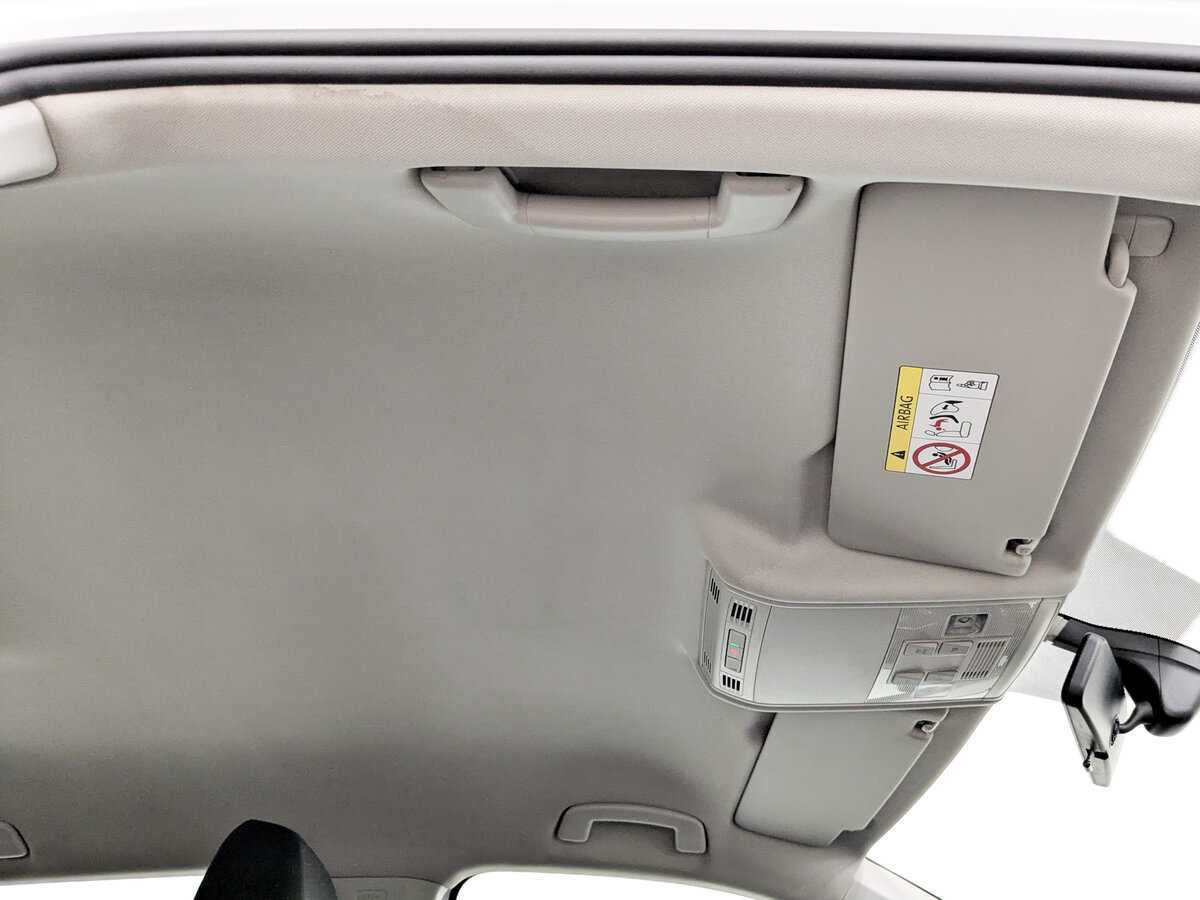 Б/У Фольксваген Тигуан 2021 года. Фото: #20