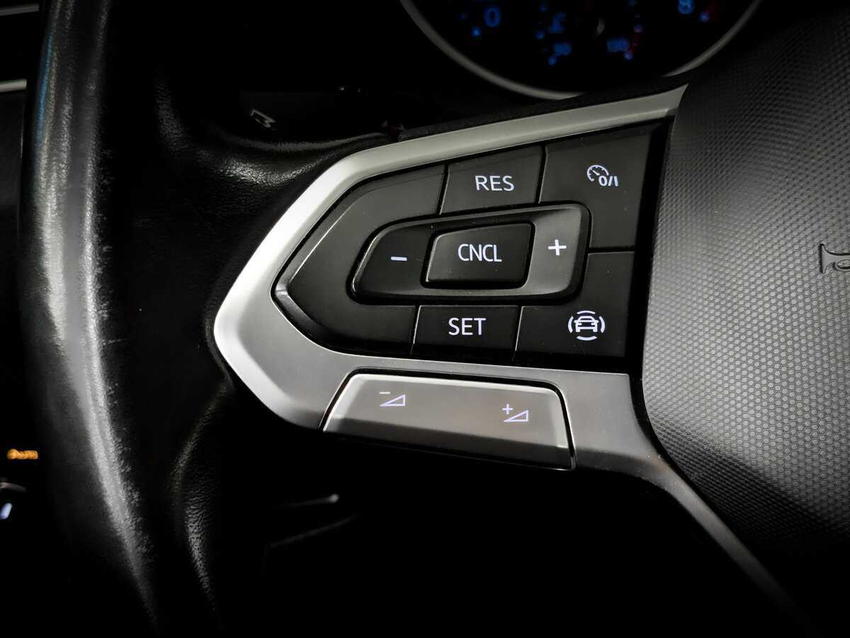 Б/У Фольксваген Тигуан 2021 года. Фото: #25