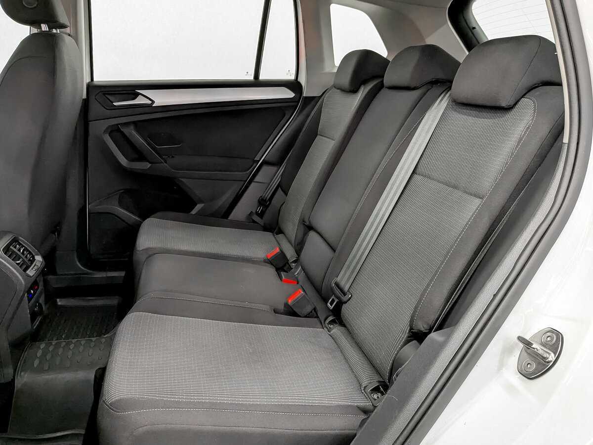 Б/У Фольксваген Тигуан 2021 года. Фото: #10