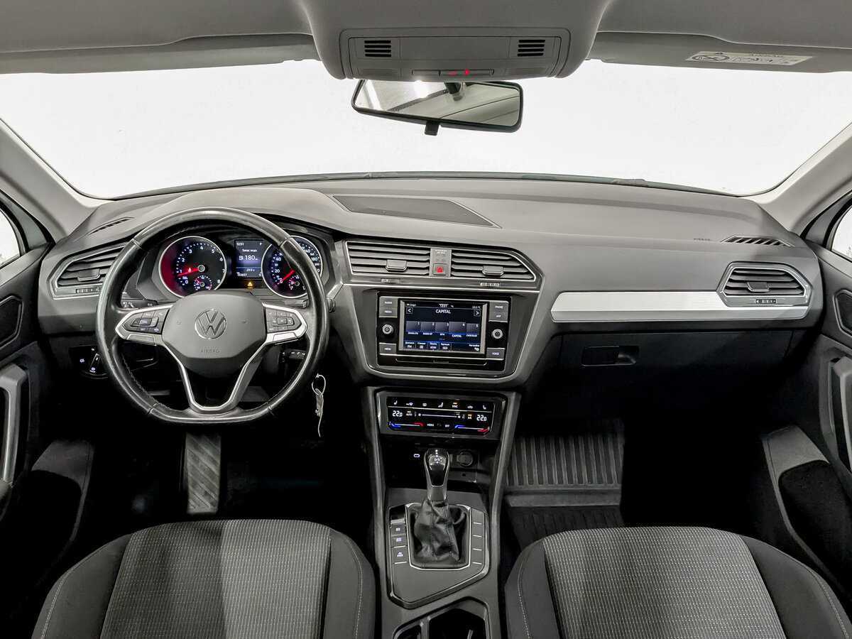 Б/У Фольксваген Тигуан 2021 года. Фото: #12