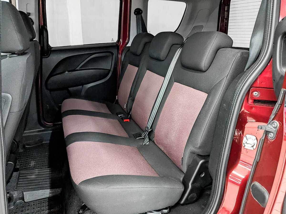 Б/У Фиат Добло 2017 года. Фото: #17