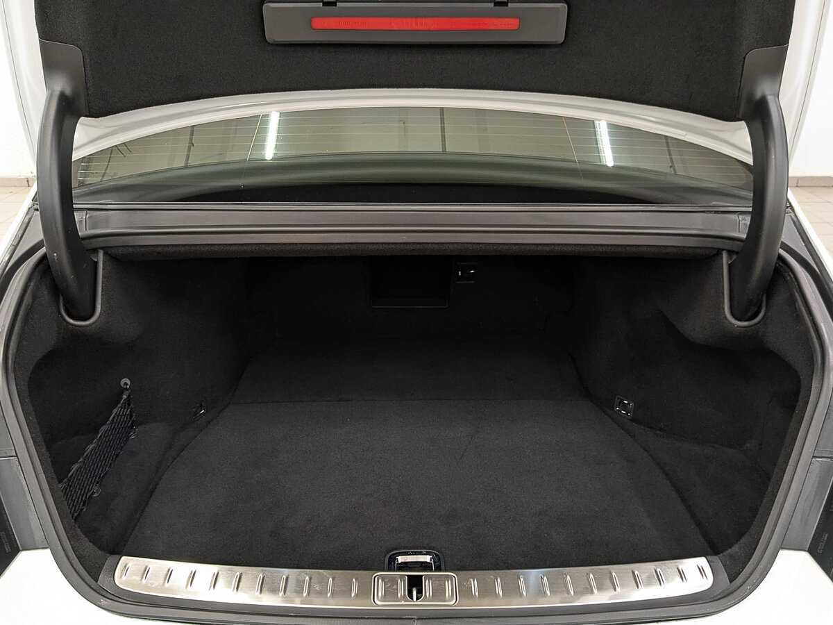 Б/У Генезис Г90 2022 года. Фото: #9