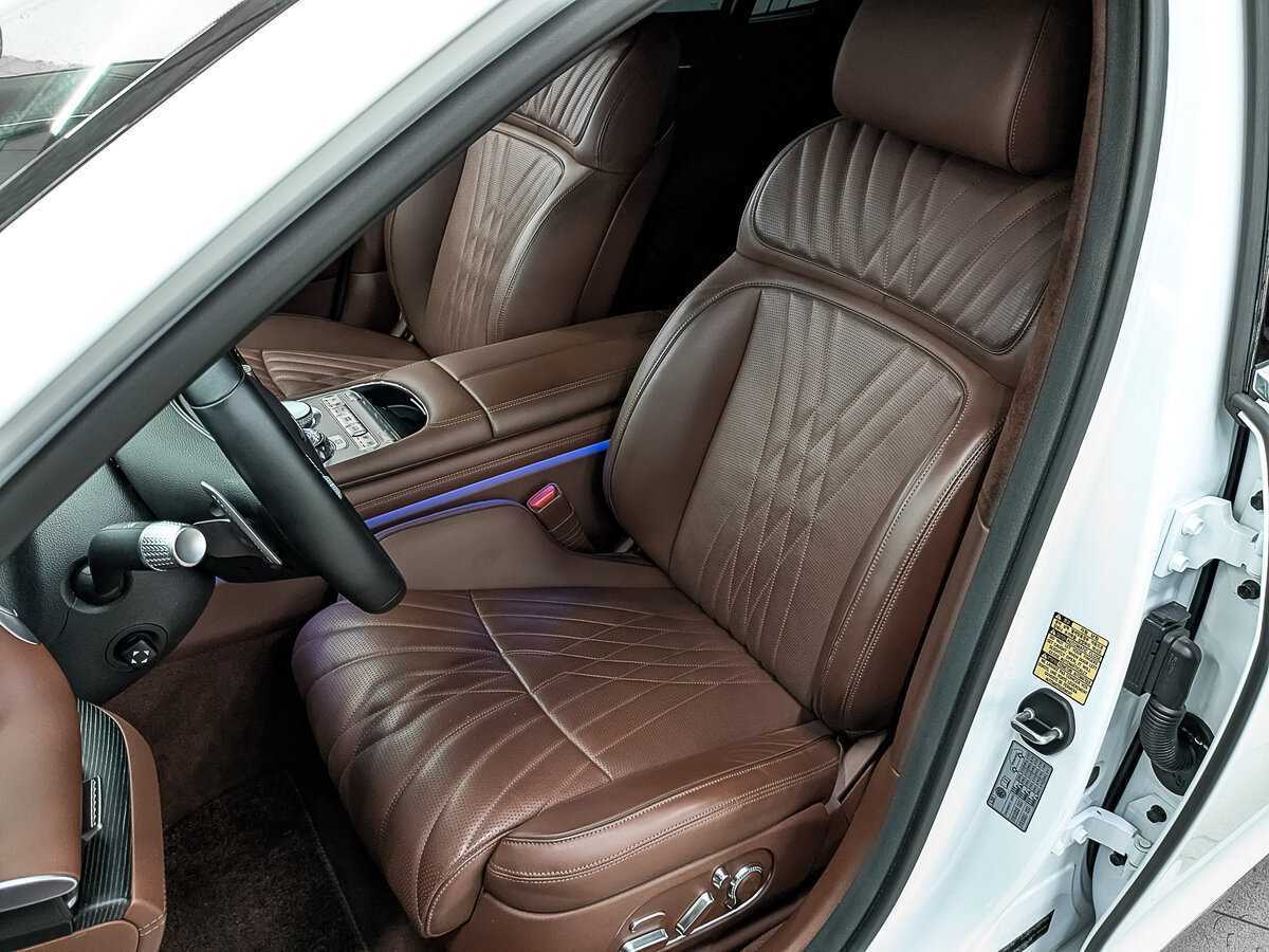 Б/У Генезис Г90 2022 года. Фото: #18