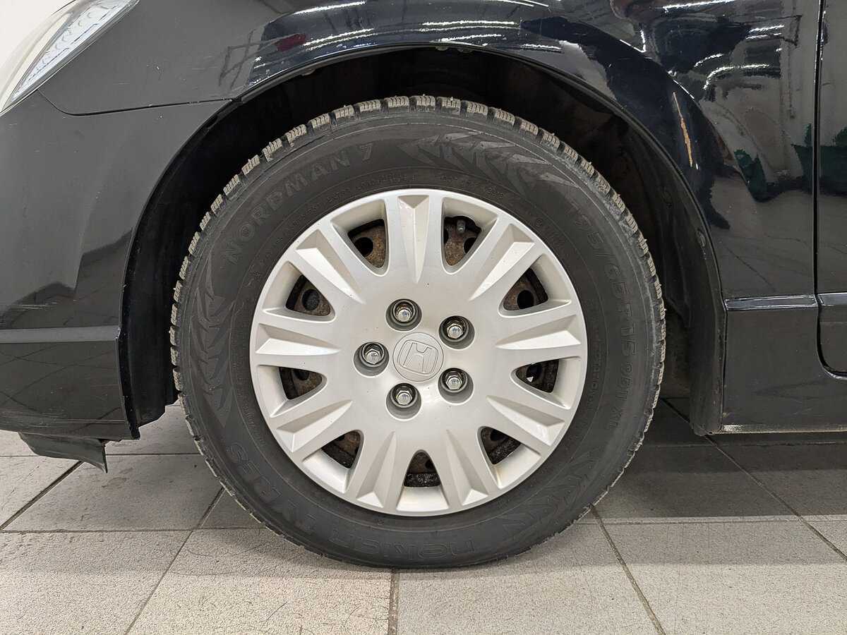 Б/У Хонда Цивик 2008 года. Фото: #11