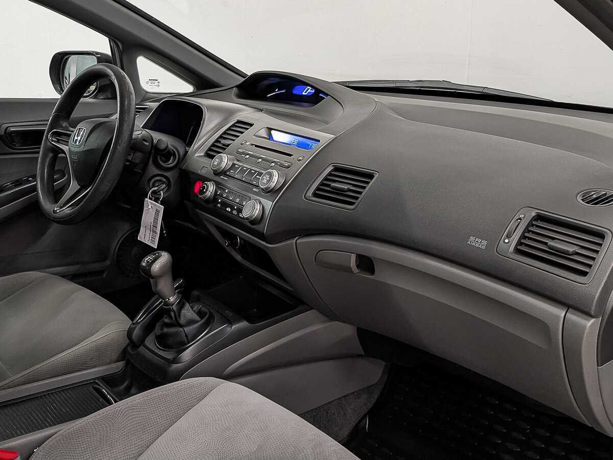 Б/У Хонда Цивик 2008 года. Фото: #12