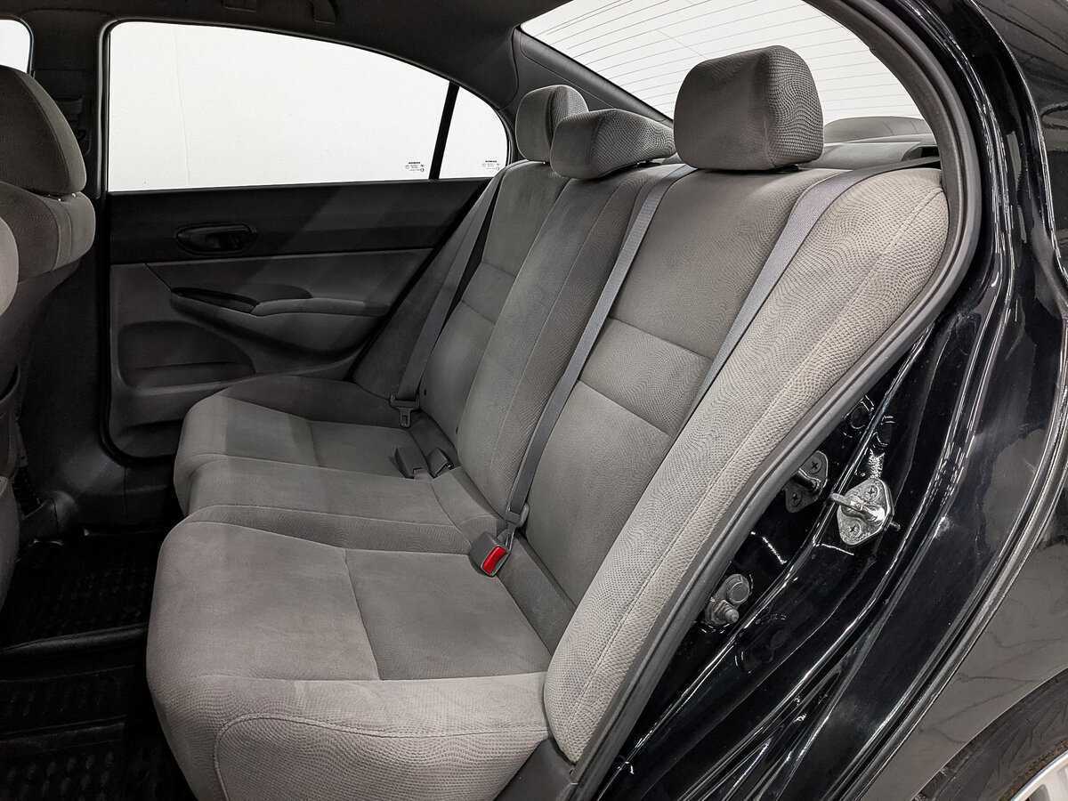 Б/У Хонда Цивик 2008 года. Фото: #17