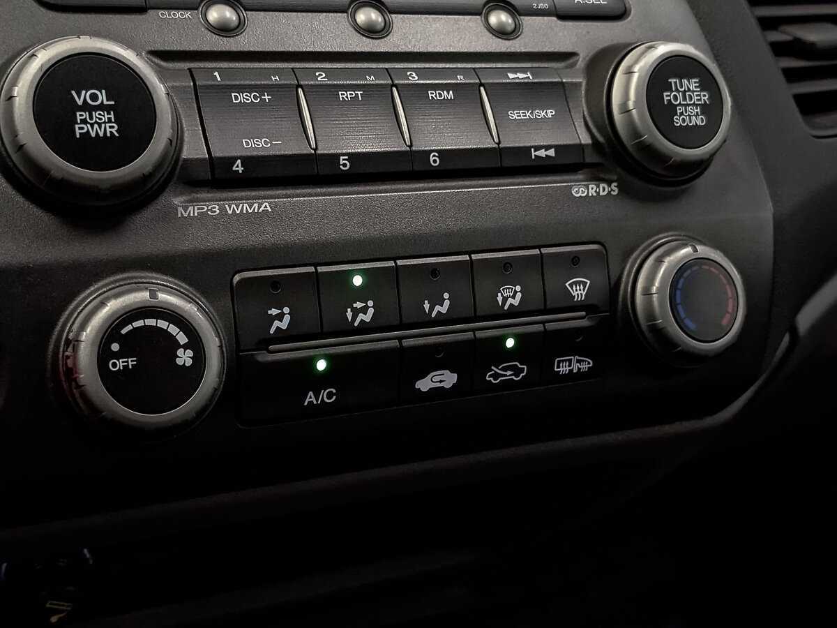 Б/У Хонда Цивик 2008 года. Фото: #20