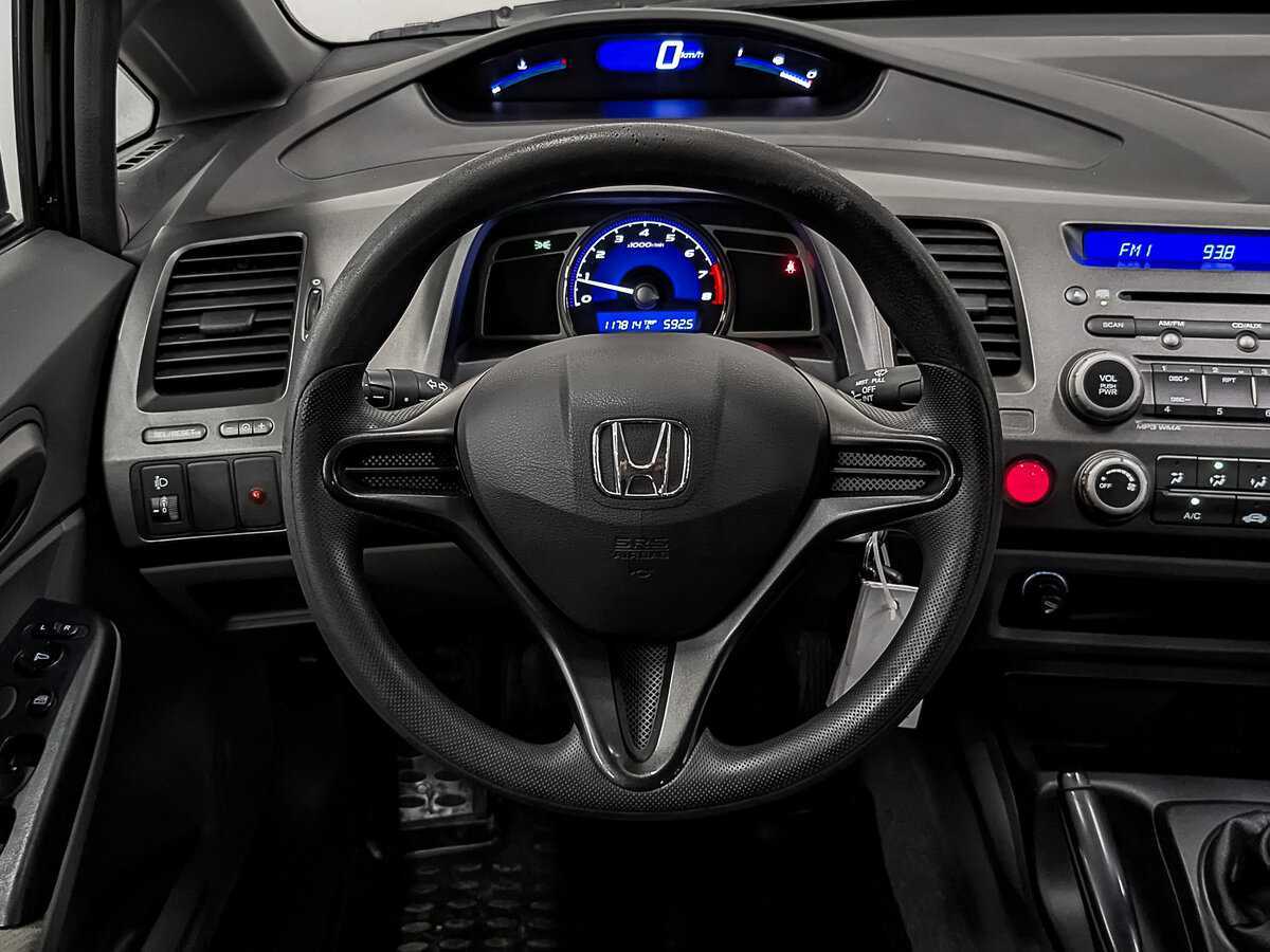 Б/У Хонда Цивик 2008 года. Фото: #21