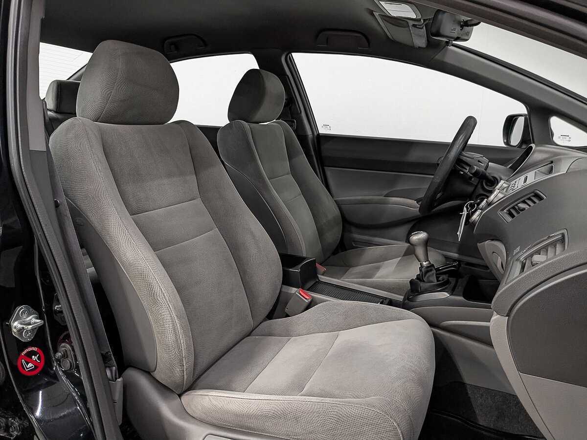 Б/У Хонда Цивик 2008 года. Фото: #23