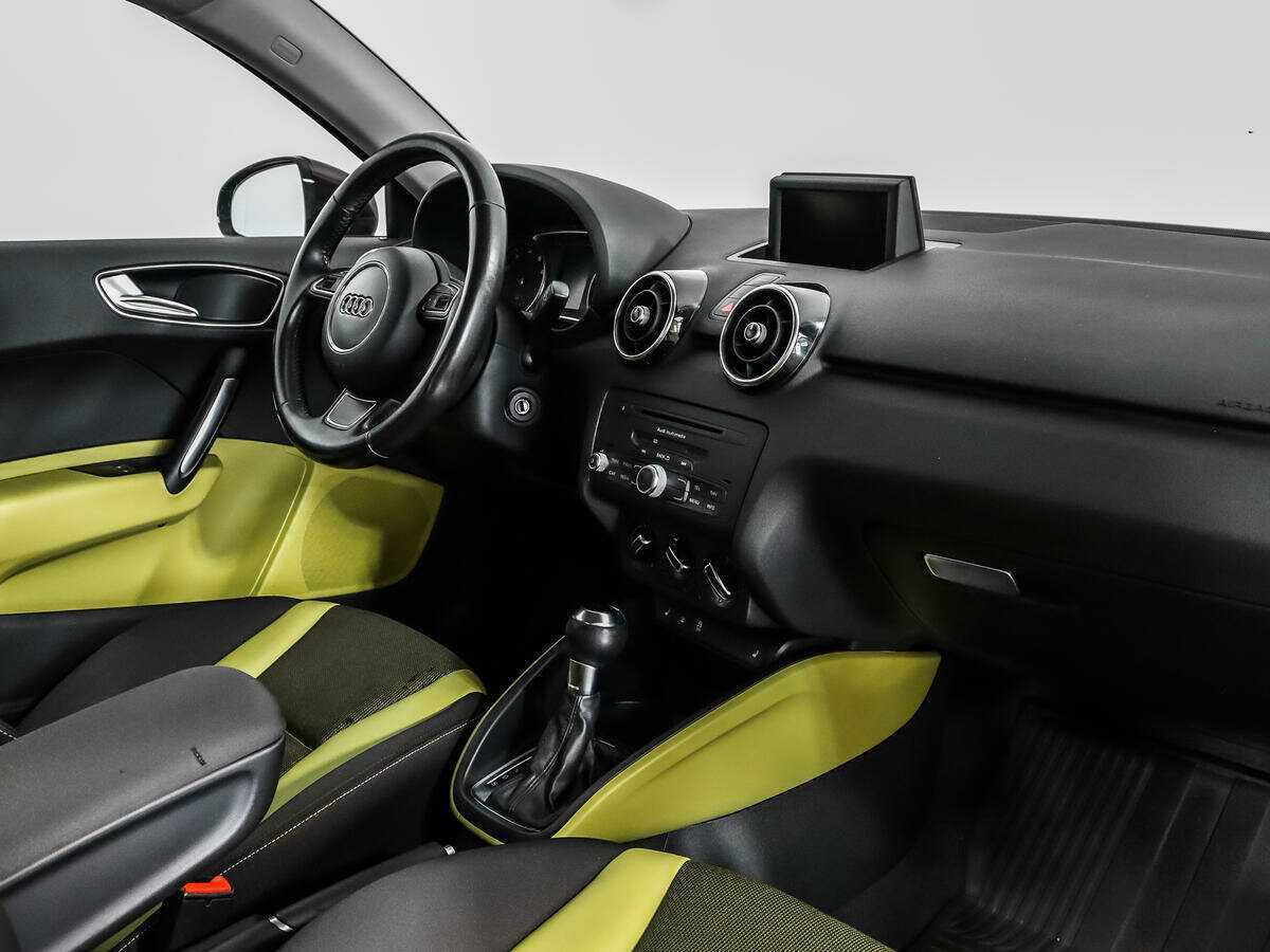 Б/У Ауди А1 2011 года. Фото: #10