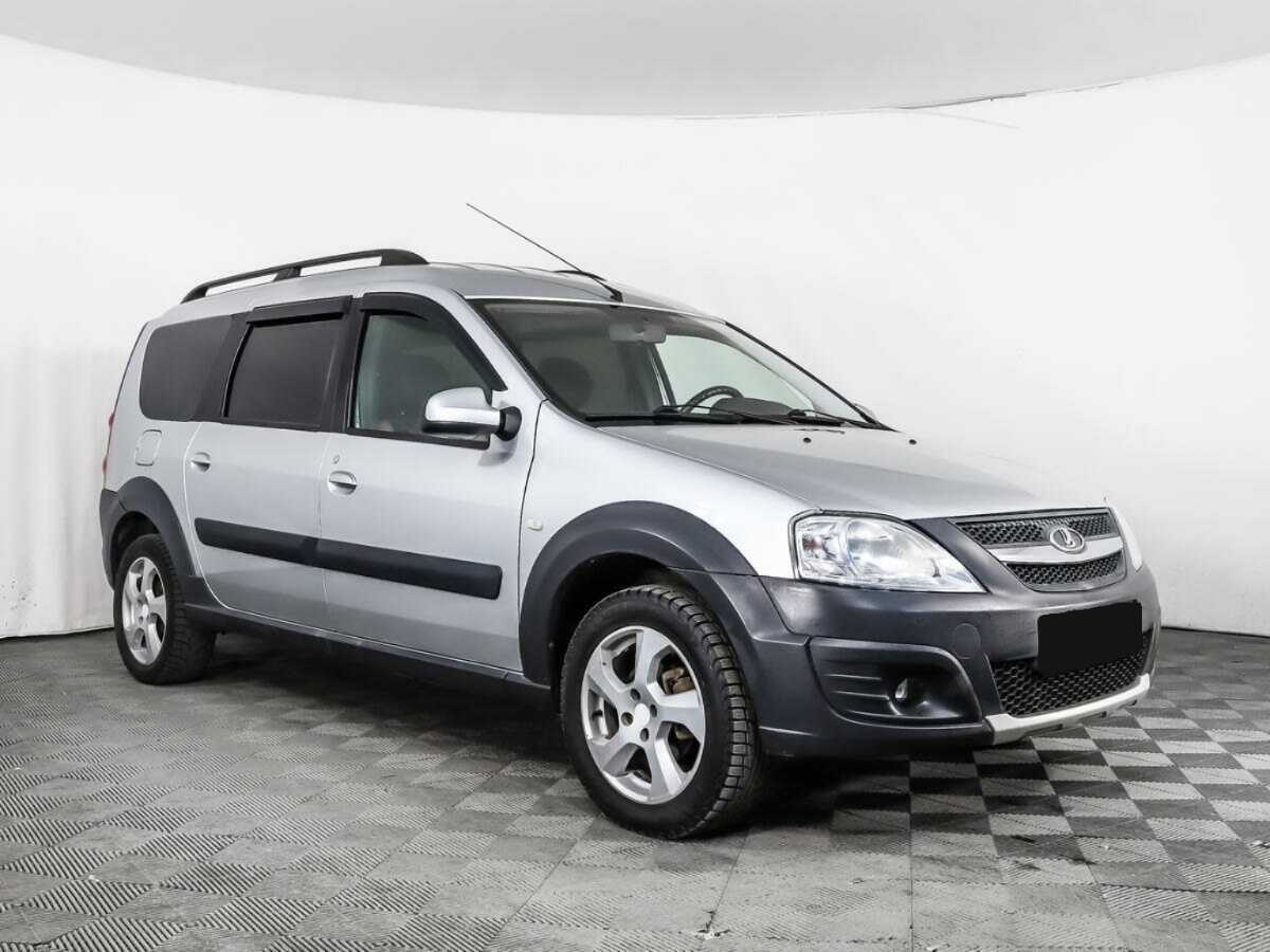 Б/У Лада (ВАЗ) Ларгус 2015 года. Фото: #2