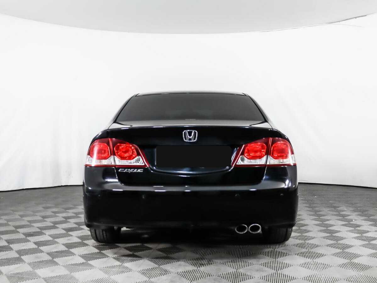 Б/У Хонда Цивик 2010 года. Фото: #5