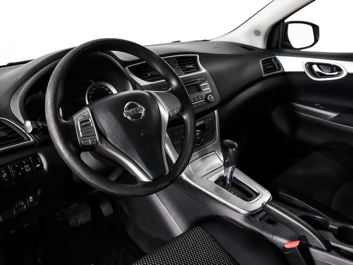 Б/У Ниссан Сентра 2015 года. Фото: #8