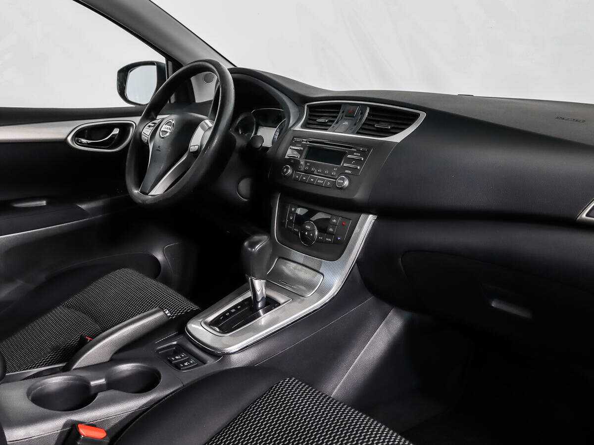 Б/У Ниссан Сентра 2015 года. Фото: #11