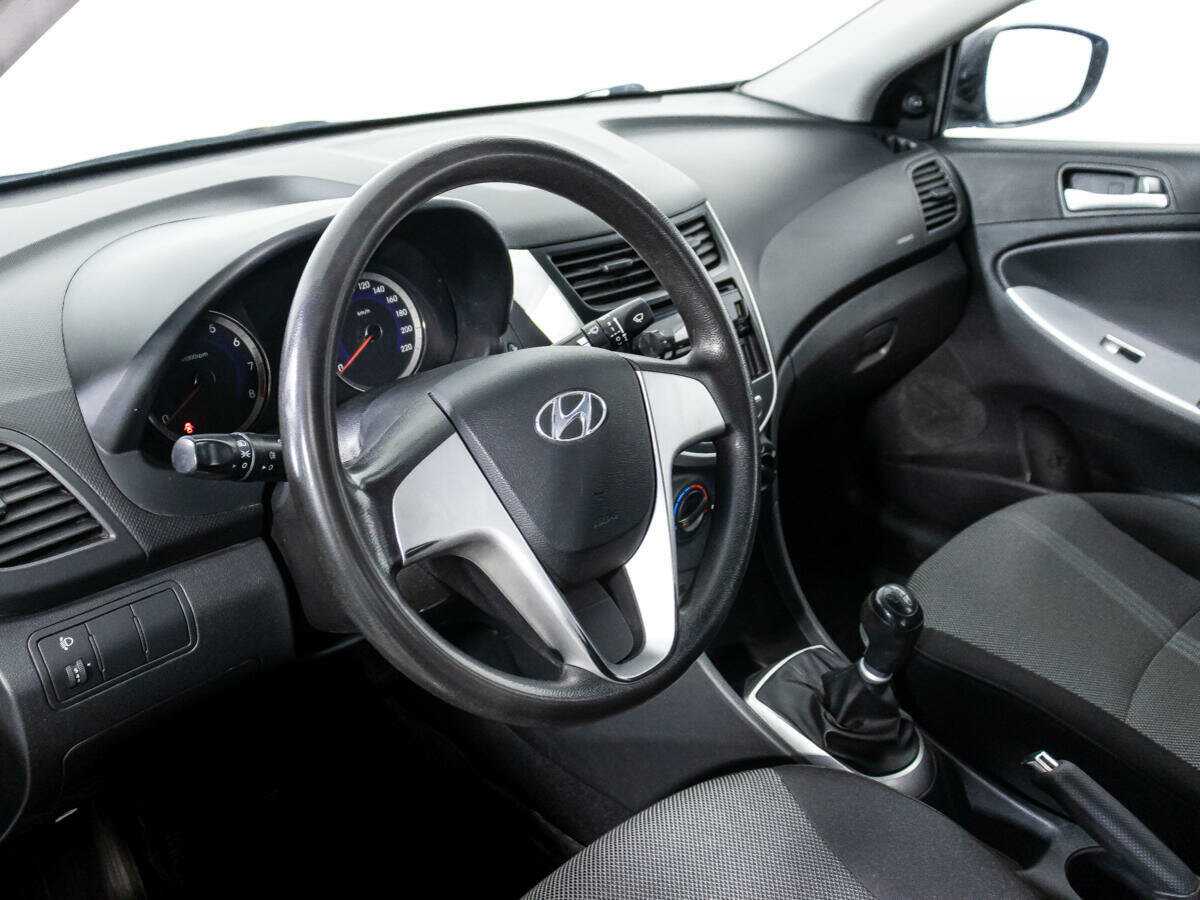 Б/У Хендай Солярис 2011 года. Фото: #10