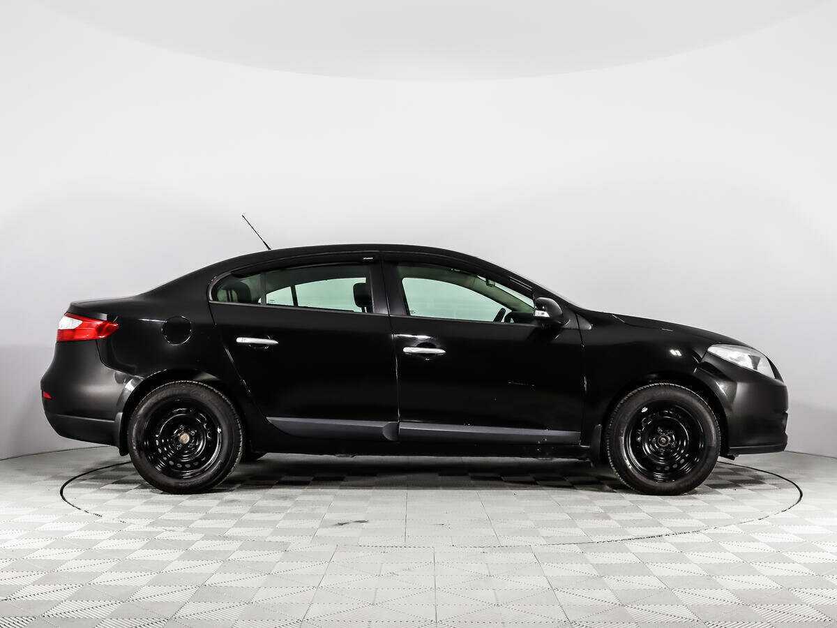 Б/У Рено Флюенс 2011 года. Фото: #3