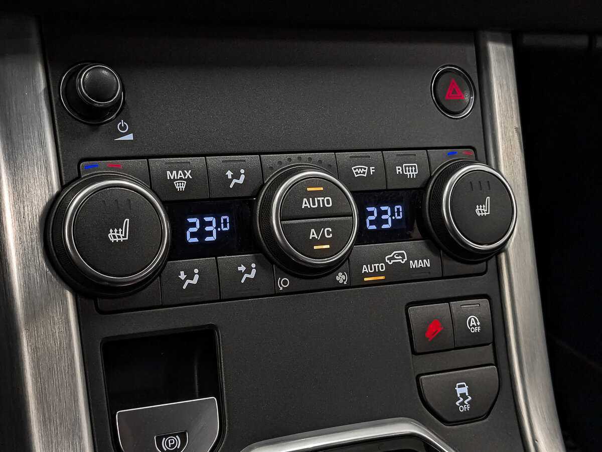 Б/У Лэнд Ровер Рэнж Ровер Эвок 2018 года. Фото: #20