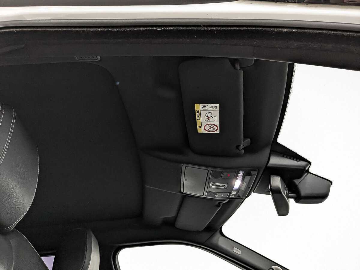 Б/У Лэнд Ровер Рэнж Ровер Эвок 2018 года. Фото: #22