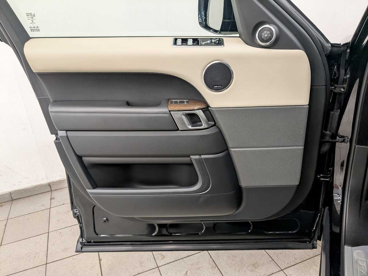 Б/У Лэнд Ровер Рэнж Ровер Спорт 2021 года. Фото: #18