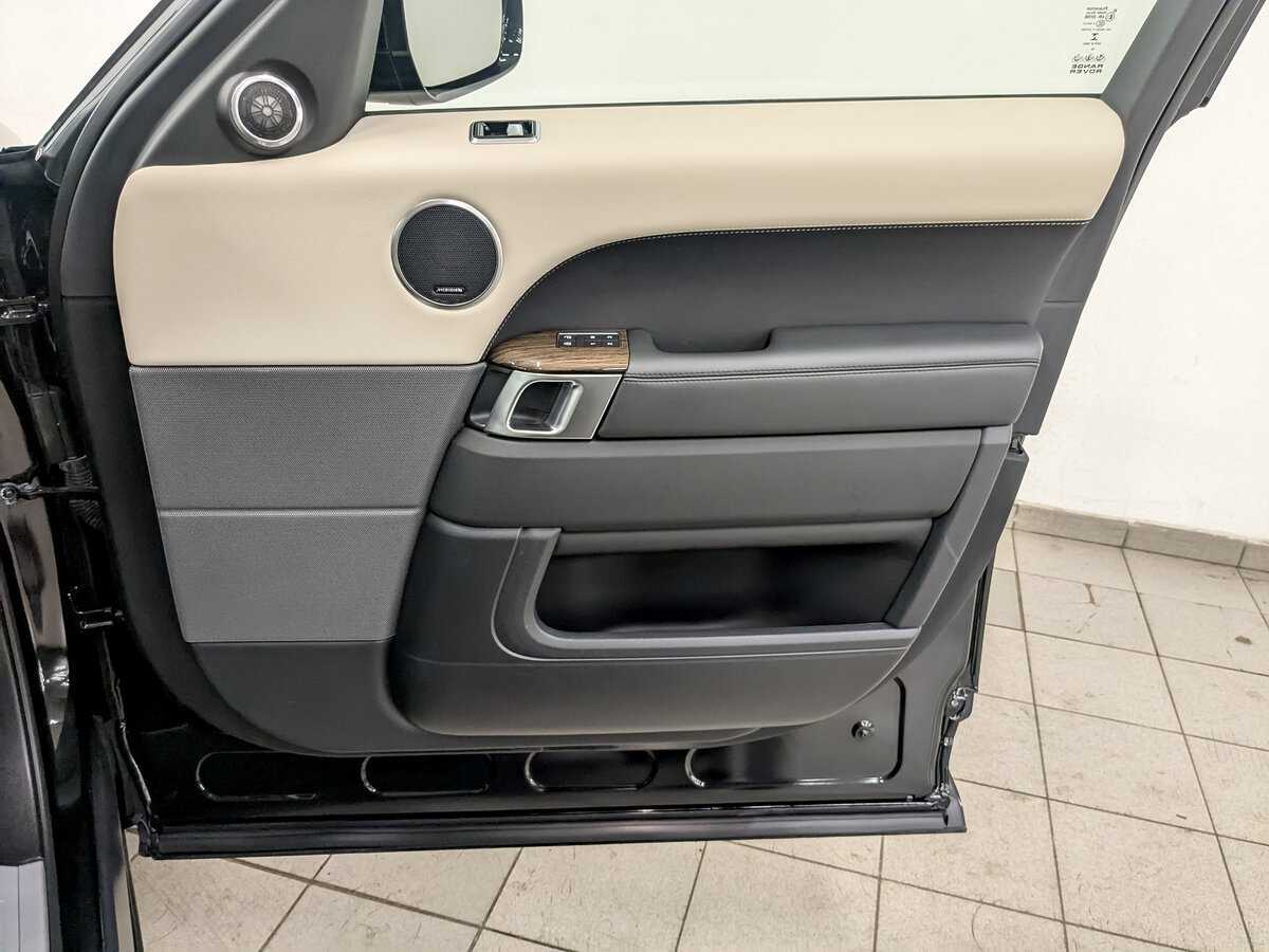 Б/У Лэнд Ровер Рэнж Ровер Спорт 2021 года. Фото: #24