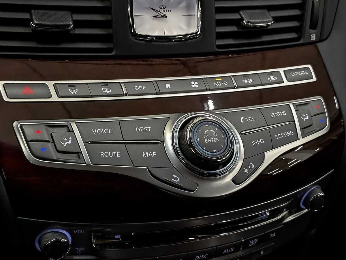 Б/У Инфинити К70 2016 года. Фото: #20