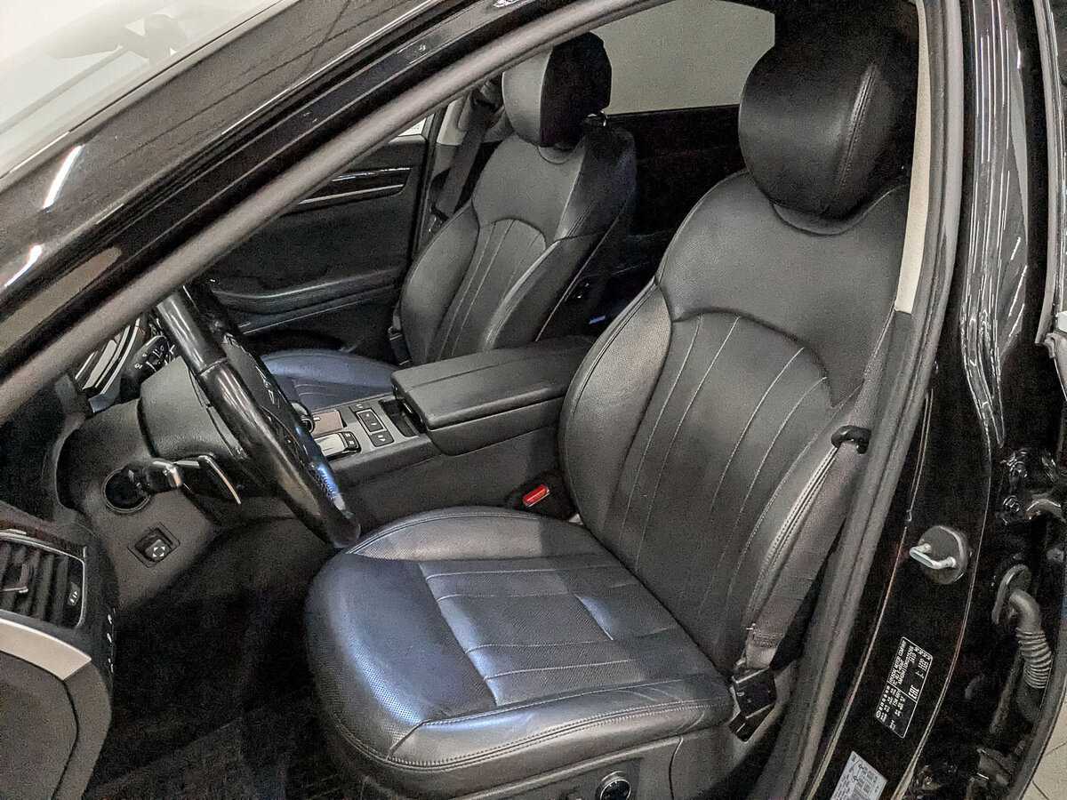 Б/У Генезис Г80 2019 года. Фото: #19