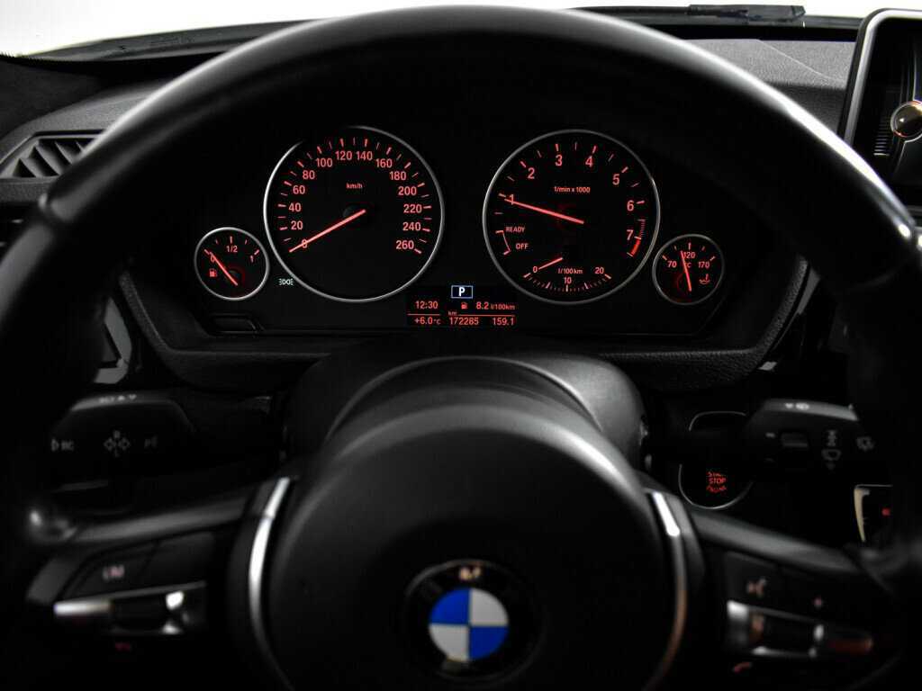 Б/У БМВ 3 серии 2017 года. Фото: #21