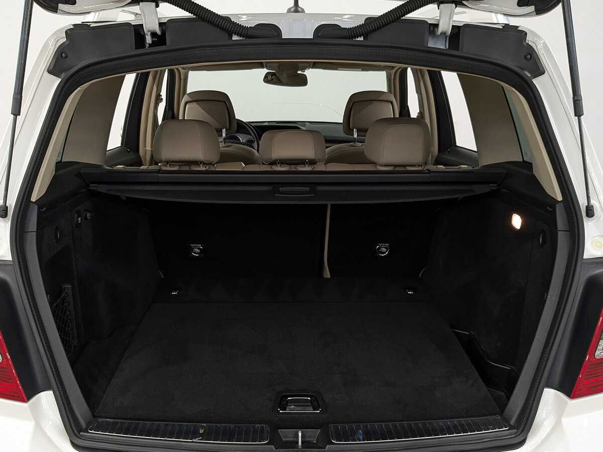 Б/У Мерседес-Бенц ГЛК-Класс 2011 года. Фото: #9