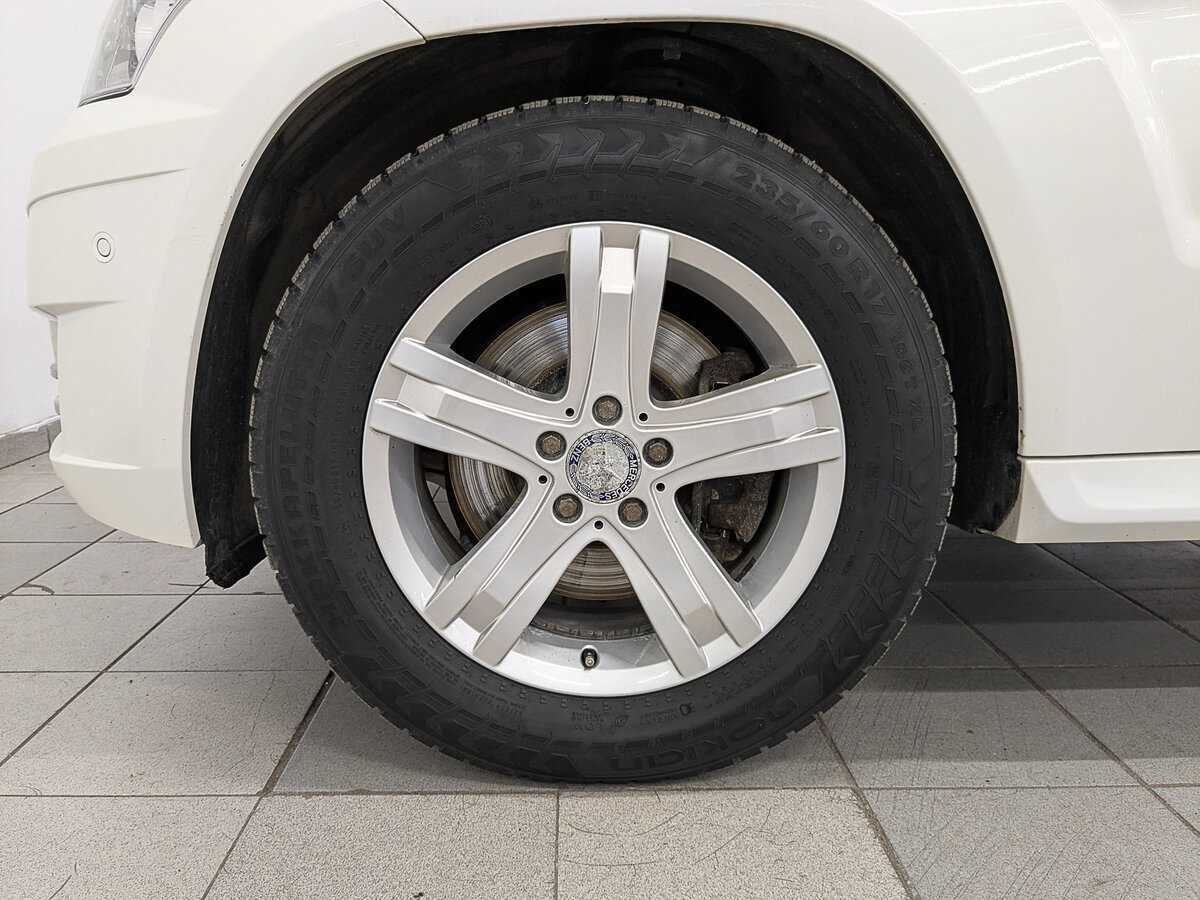 Б/У Мерседес-Бенц ГЛК-Класс 2011 года. Фото: #11