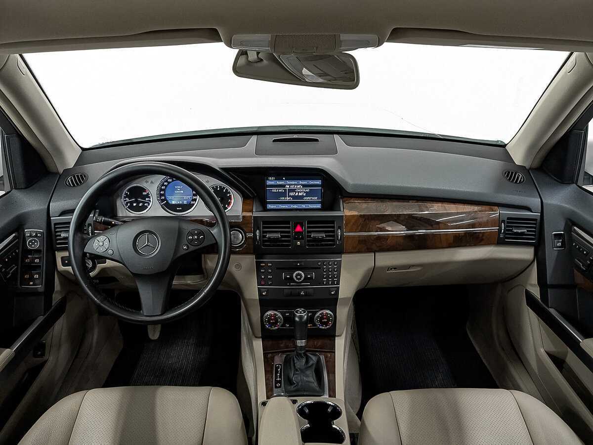 Б/У Мерседес-Бенц ГЛК-Класс 2011 года. Фото: #13