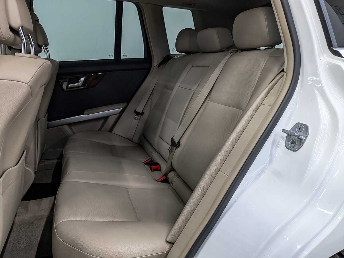 Б/У Мерседес-Бенц ГЛК-Класс 2011 года. Фото: #17