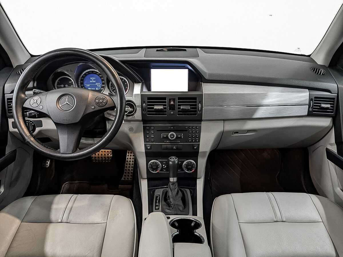 Б/У Мерседес-Бенц ГЛК-Класс 2009 года. Фото: #13